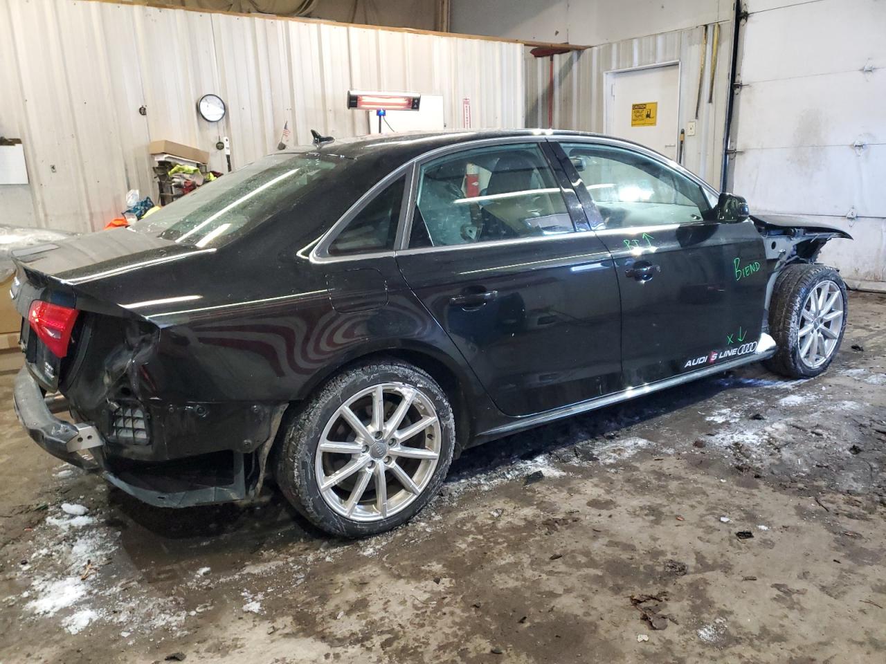 2016 Audi A4 VIN WAUFFAFL0GN018301 Copart auction photo, front end / rear end damage thumbnail 3