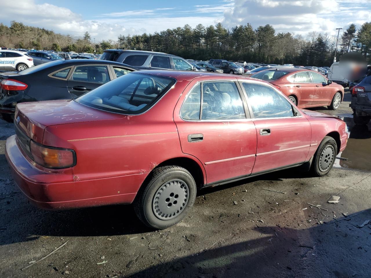 1993 Toyota Camry VIN JT2SK11E5P0123735 Copart auction photo, side / all over damage thumbnail 3