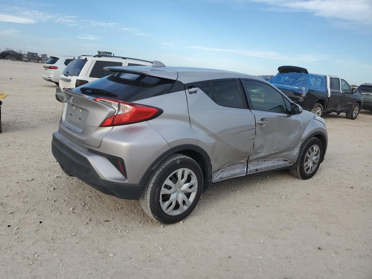 2020 Toyota C-HR VIN JTNKHMBX0L1080039 Copart auction photo, side damage thumbnail 3