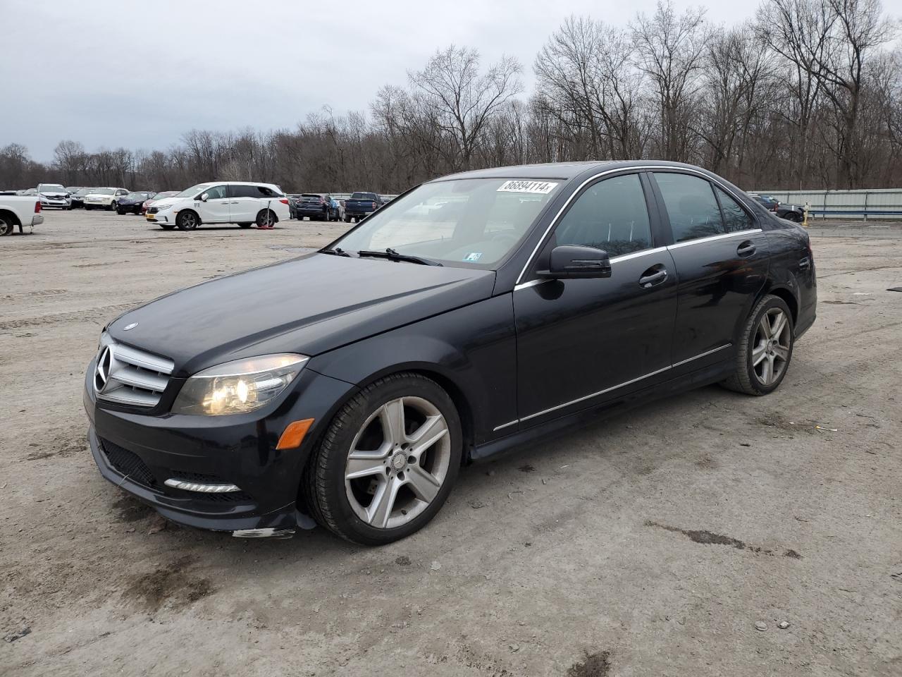 2011 Mercedes-Benz C-klasse VIN WDDGF8BB7BR185761