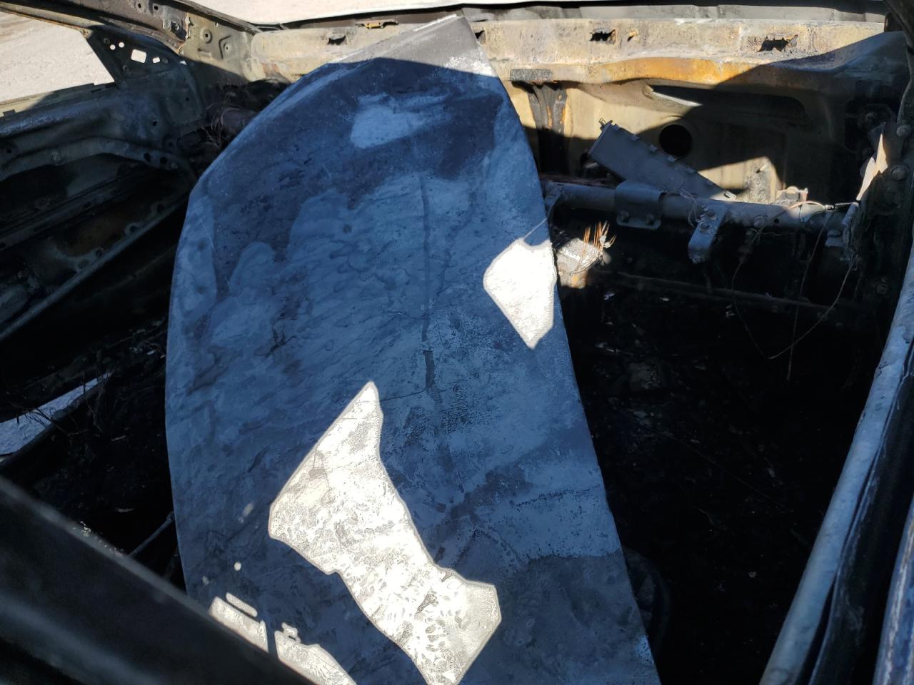 2024 KIA Forte VIN 3KPF24AD5RE708956 Copart auction photo, vandalism / burn damage thumbnail 8