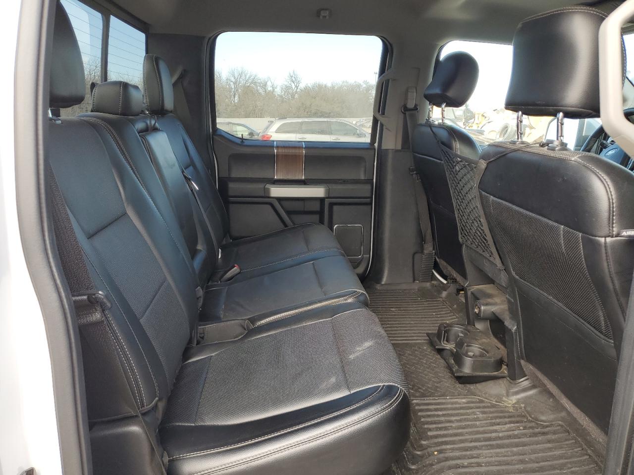 2016 Ford F-150 VIN 1FTEW1EPXGKF46271 Copart auction photo, rear end / minor dent/scratches damage thumbnail 10