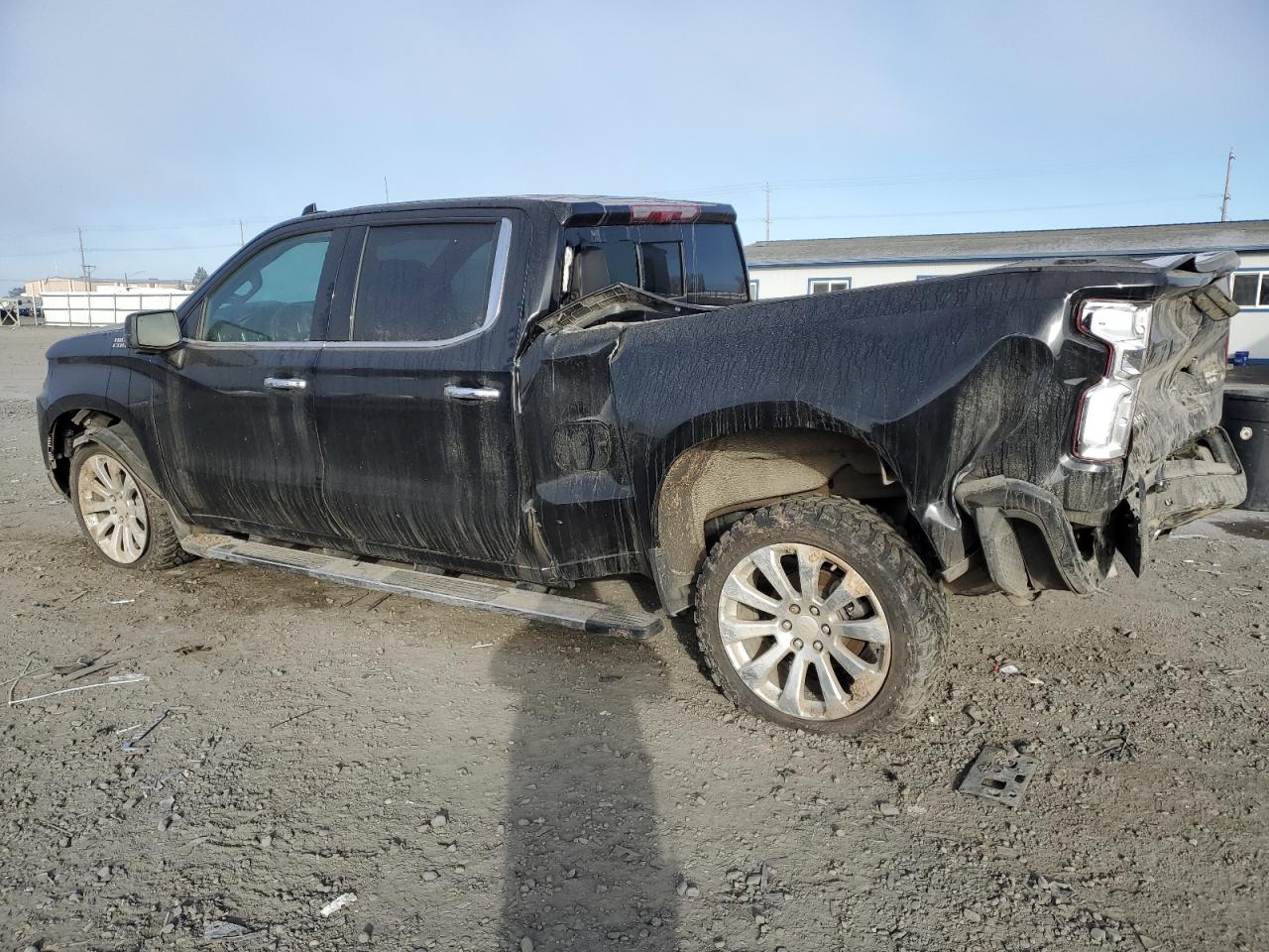 2022 Chevrolet Silverado VIN 1GCUYHEL4NZ121774 Copart auction photo, all over damage thumbnail 2