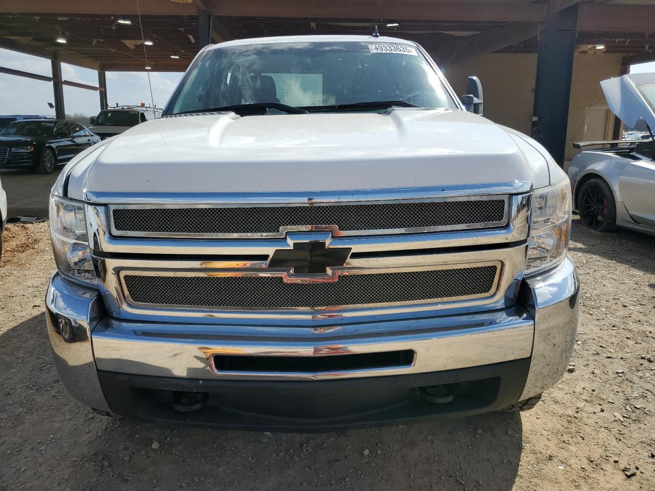 2007 Chevrolet Silverado VIN 1GCHK236X7F525518 Copart auction photo, side / front end damage thumbnail 5