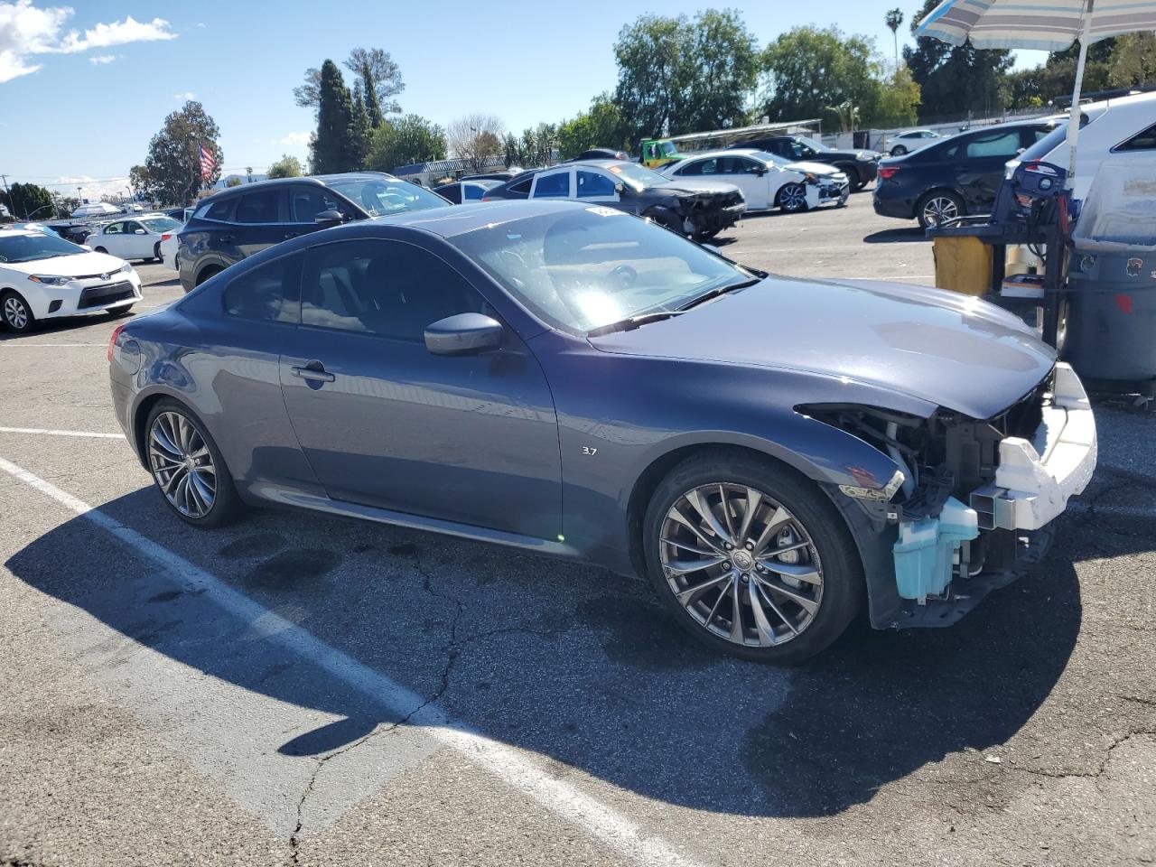 2015 Infiniti Q60 VIN JN1CV6EK3FM871264 Copart auction photo, front end / minor dent/scratches damage thumbnail 4