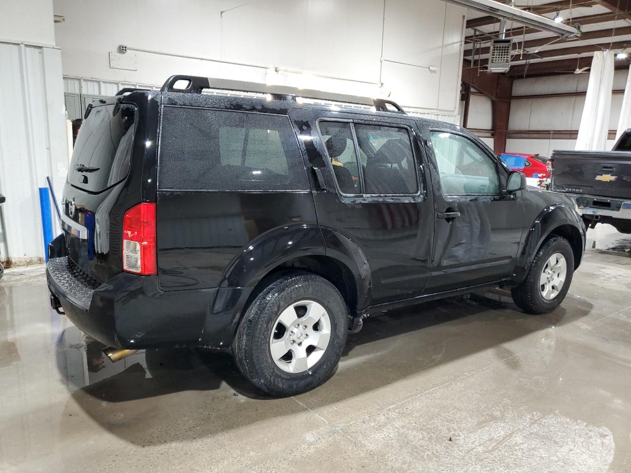 2011 Nissan Pathfinder VIN 5N1AR1NBXBC626095 Copart auction photo, front end damage thumbnail 3