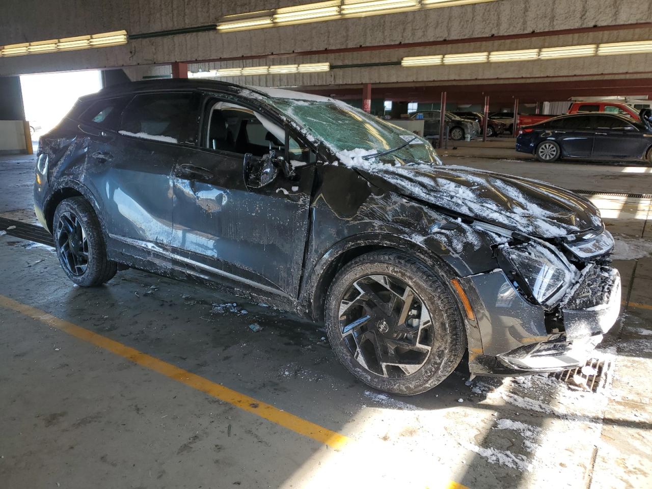 2024 KIA Sportage VIN 5XYK5CDF3RG193567 Copart auction photo, all over damage thumbnail 4