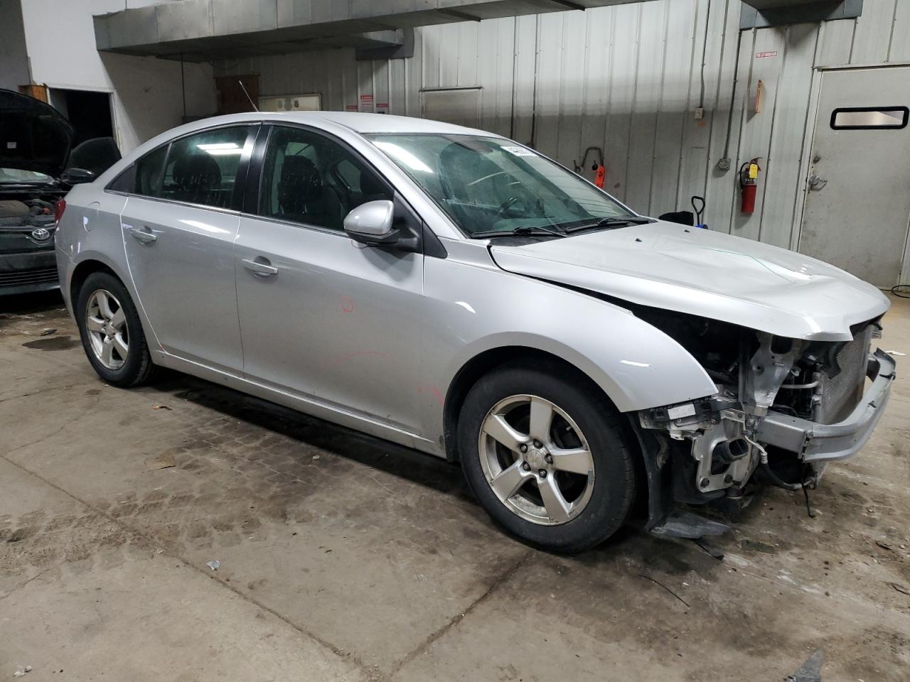 2014 Chevrolet Cruze VIN 1G1PC5SBXE7107081 Copart auction photo, front end damage thumbnail 4
