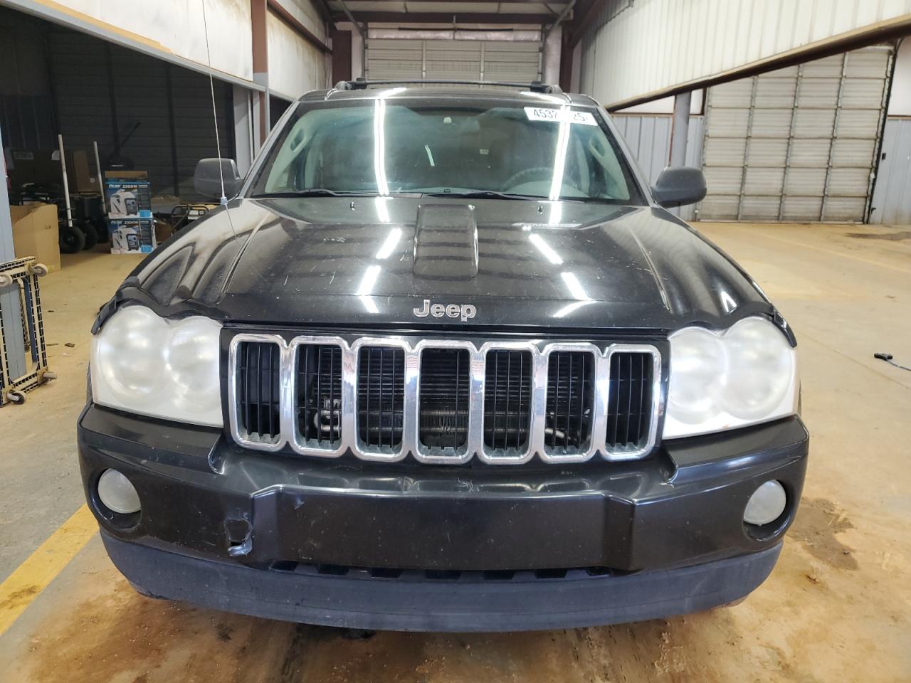 2005 Jeep Grand Cherokee VIN 1J4HR48N75C597602 Copart auction photo, rear end / front end damage thumbnail 5