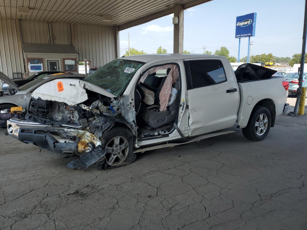 2011 Toyota Tundra VIN 5TFDW5F19BX186354