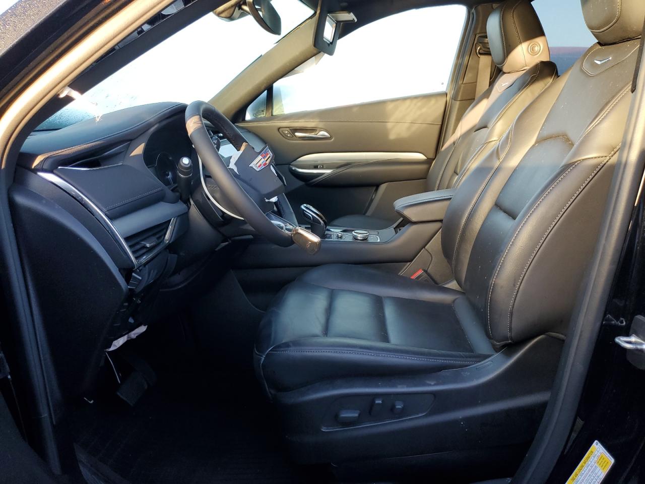 2022 Cadillac XT4 VIN 1GYFZCR48NF105892 Copart auction photo, front end damage thumbnail 7