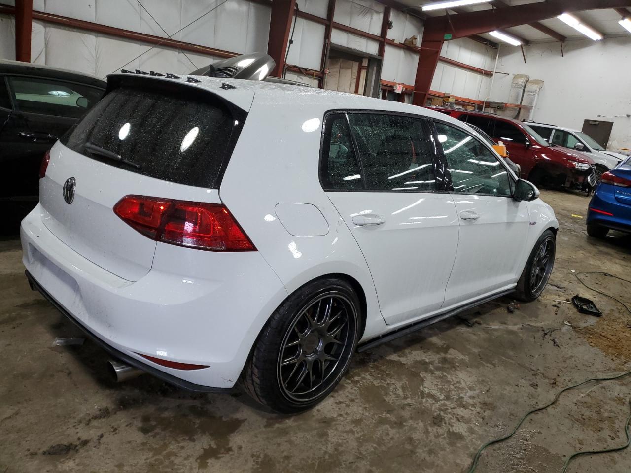 2016 Volkswagen GTI VIN 3VW4T7AU2GM022587 Copart auction photo, front end / minor dent/scratches damage thumbnail 3