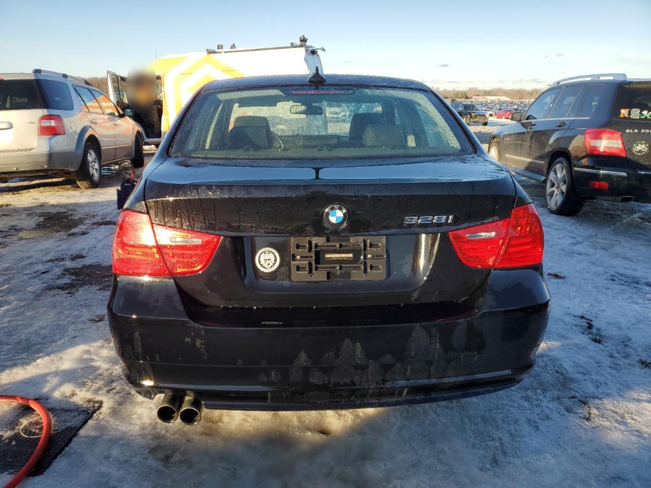 2009 BMW 3er VIN WBAPK73589A453344 Copart auction photo, side / mechanical damage thumbnail 6