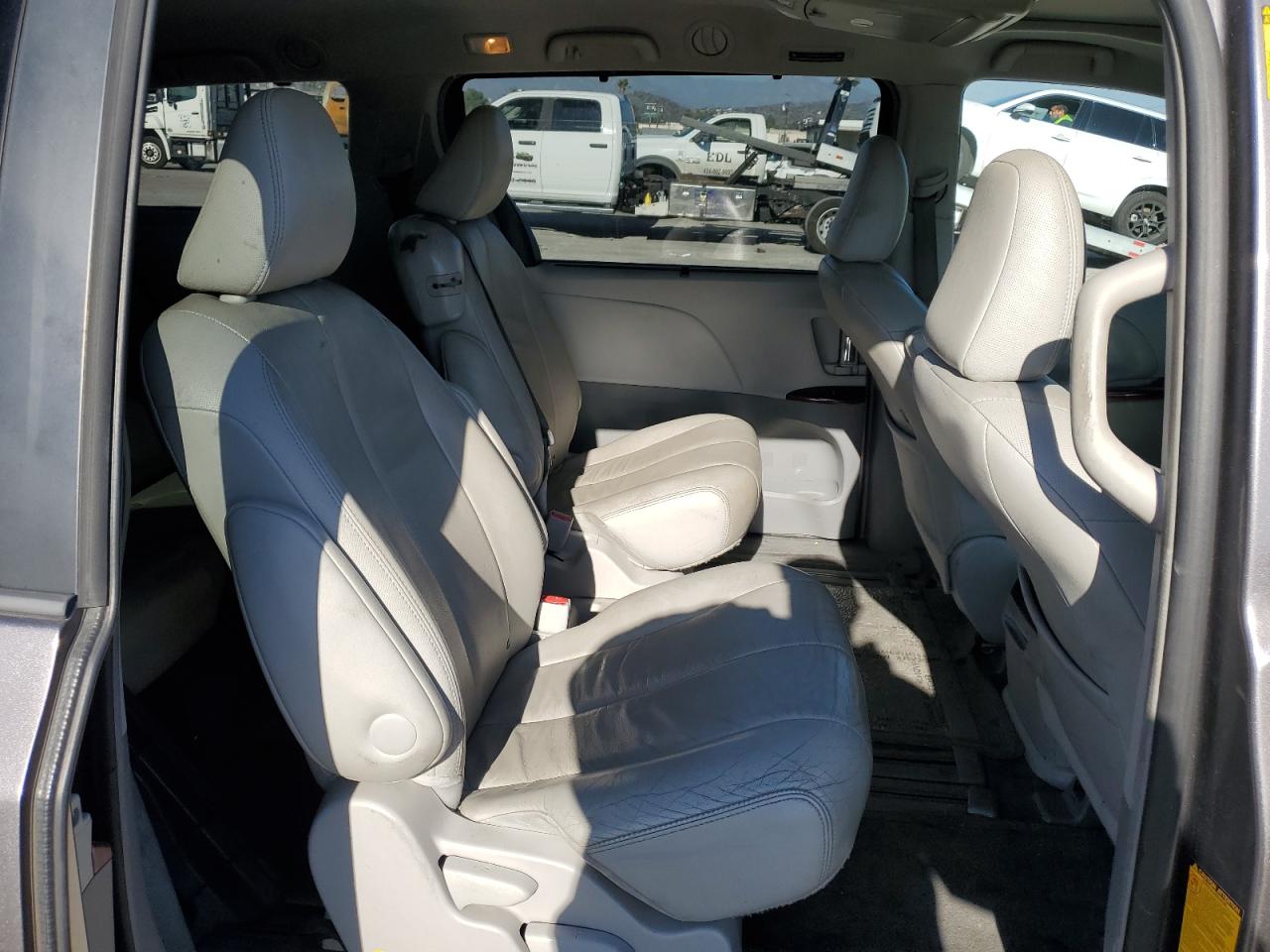 2014 Toyota Sienna VIN 5TDYK3DCXES511402 Copart auction photo, all over damage thumbnail 11