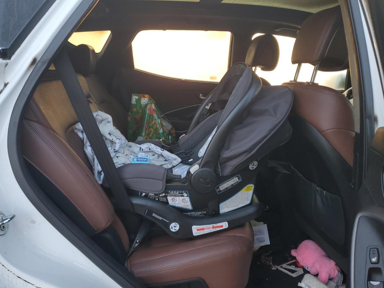 2013 Hyundai Santa Fe VIN 5XYZW3LA0DG053552 Copart auction photo, burn damage thumbnail 11