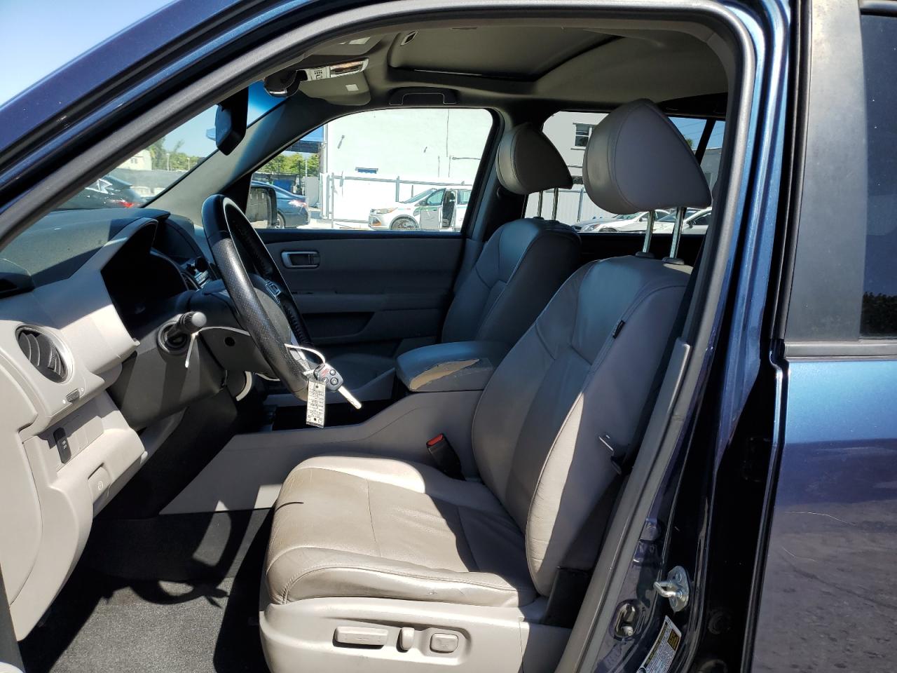 2011 Honda Pilot VIN 5FNYF4H57BB020808 Copart auction photo, rear end / minor dent/scratches damage thumbnail 7