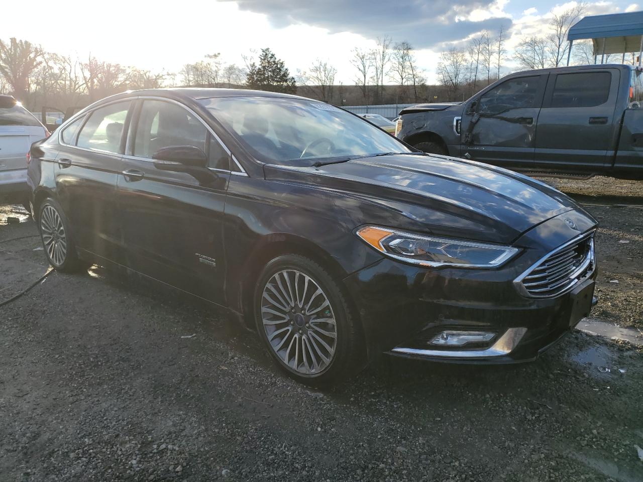 2017 Ford Fusion VIN 3FA6P0SU5HR201612 Copart auction photo, front end damage thumbnail 4