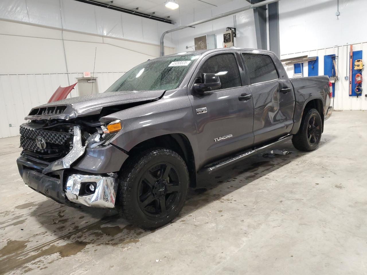 2019 Toyota Tundra VIN 5TFDW5F10KX824507