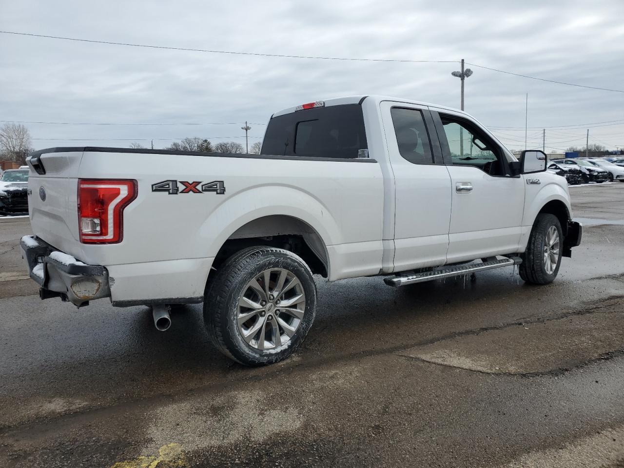 2017 Ford F-150 VIN 1FTFX1EF7HKE55243 Copart auction photo, front end damage thumbnail 3