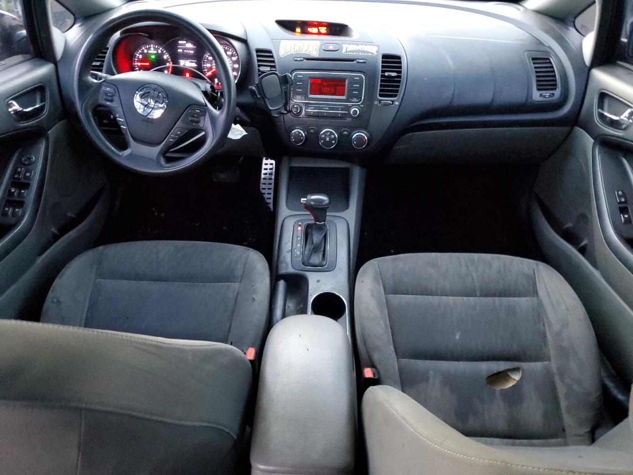 2016 KIA Forte VIN KNAFK4A69G5449881 Copart auction photo, vandalism / hail damage thumbnail 8