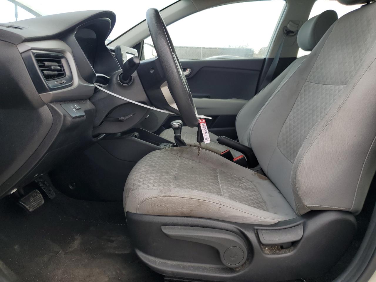 2018 KIA Rio VIN 3KPA24AB2JE077256 Copart auction photo, rear end damage thumbnail 7