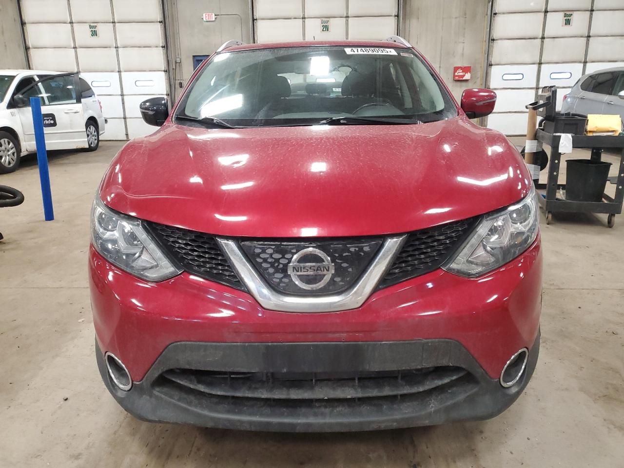 2018 Nissan Rogue VIN JN1BJ1CR6JW266601 Copart auction photo, side / front end damage thumbnail 5