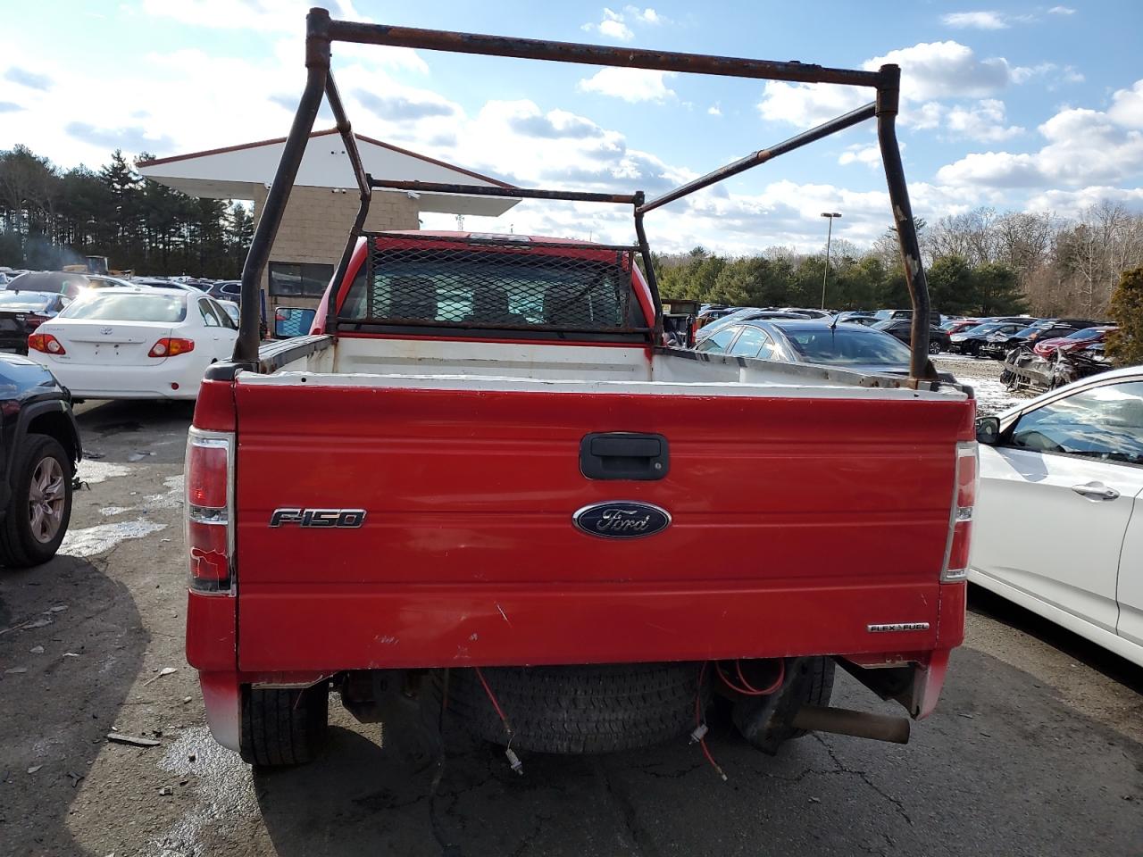 2013 Ford F-150 VIN 1FTMF1CM3DKG36992 Copart auction photo, rear end / minor dent/scratches damage thumbnail 6