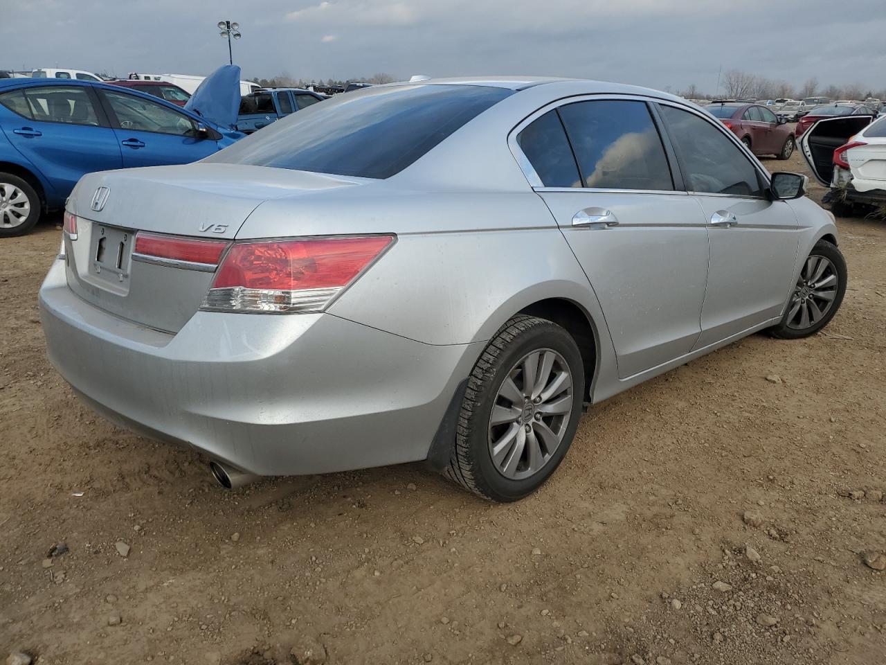 2012 Honda Accord VIN 1HGCP3F84CA013695 Copart auction photo, front end / rear end damage thumbnail 3