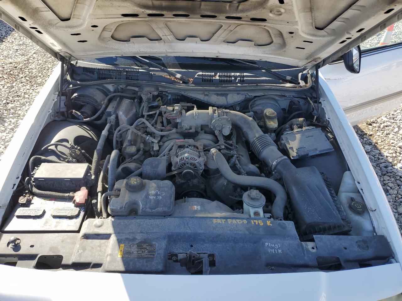2009 Ford Crown Victoria VIN 2FAHP71V59X146643 Copart auction photo, minor dent/scratches damage thumbnail 11