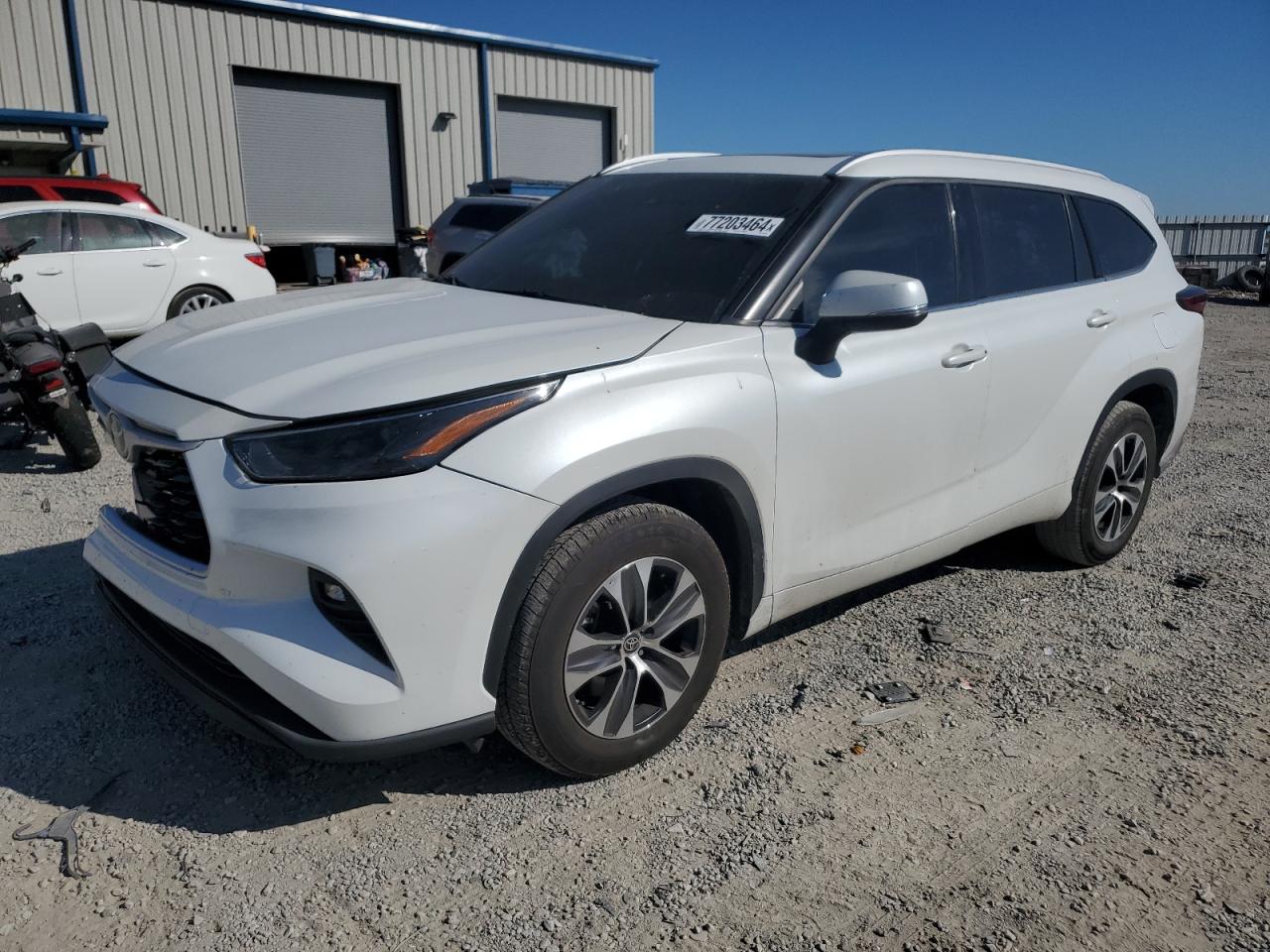 2022 Toyota Highlander VIN 5TDGZRAH2NS542525