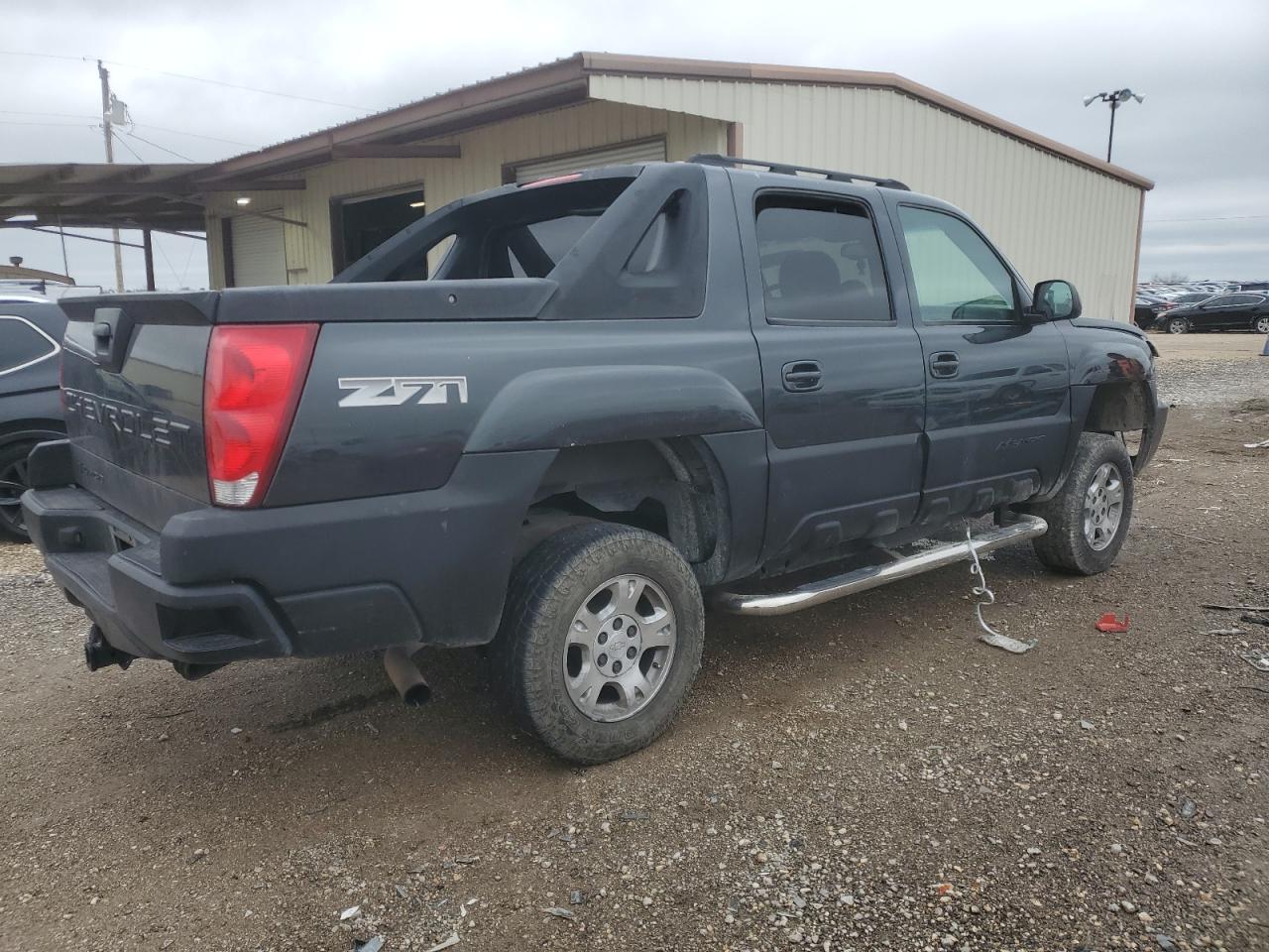 2003 Chevrolet Avalanche VIN 3GNEK13T53G181583 Copart auction photo, hail / front end damage thumbnail 3