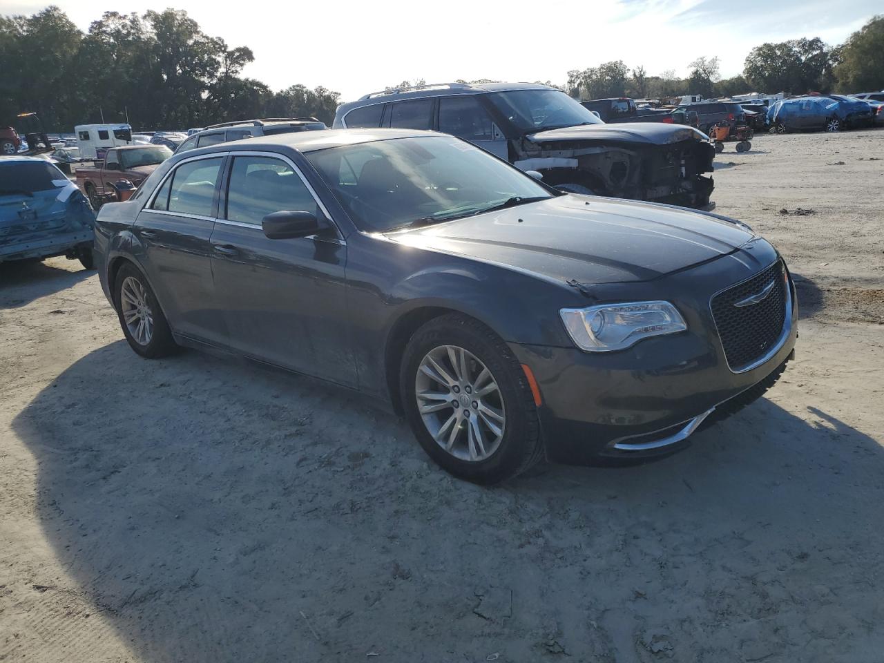 2017 Chrysler 300 VIN 2C3CCAAG3HH516550 Copart auction photo, side damage thumbnail 4