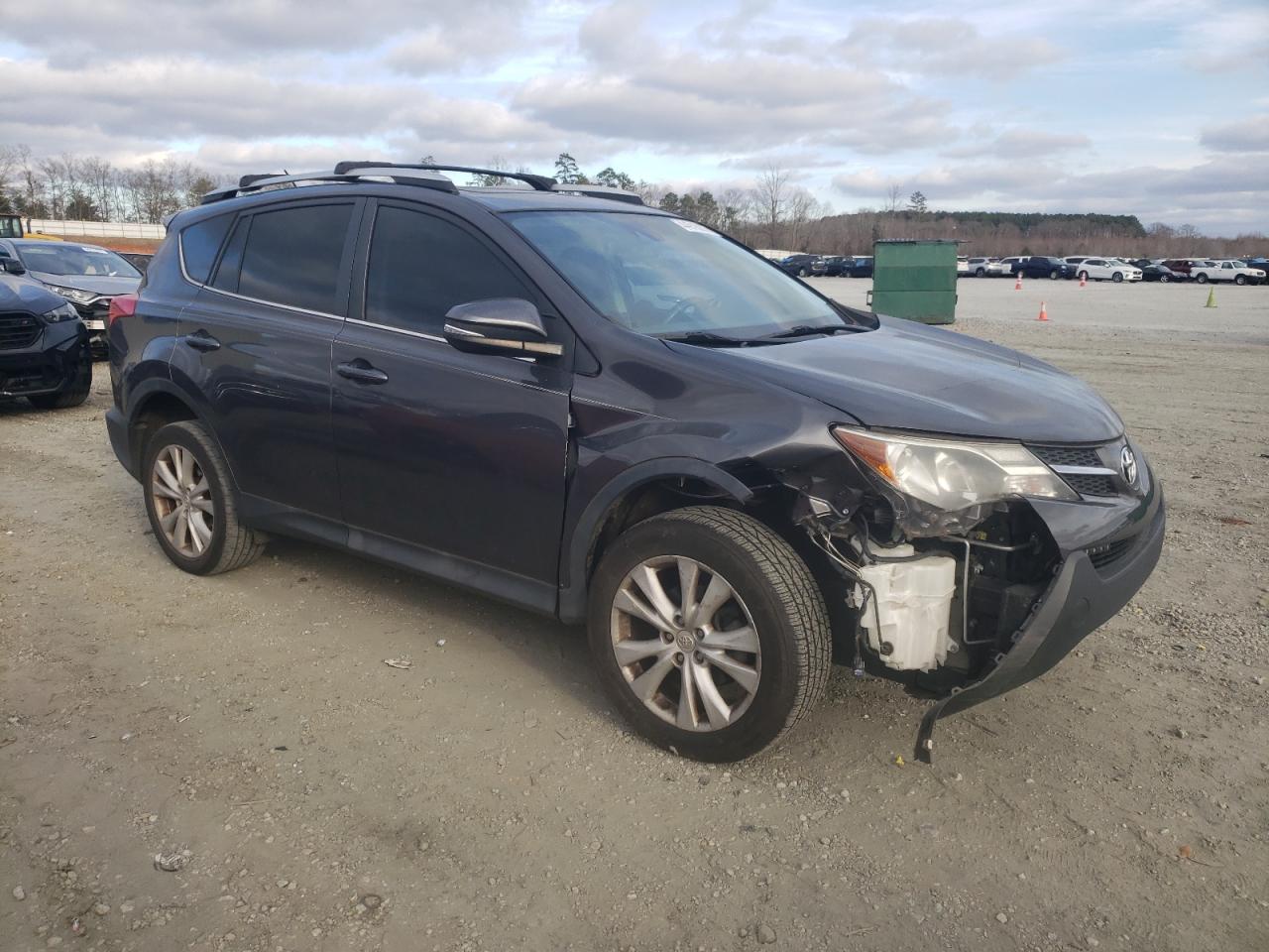 2015 Toyota RAV 4 VIN 2T3YFREV6FW230494 Copart auction photo, front end / side damage thumbnail 4