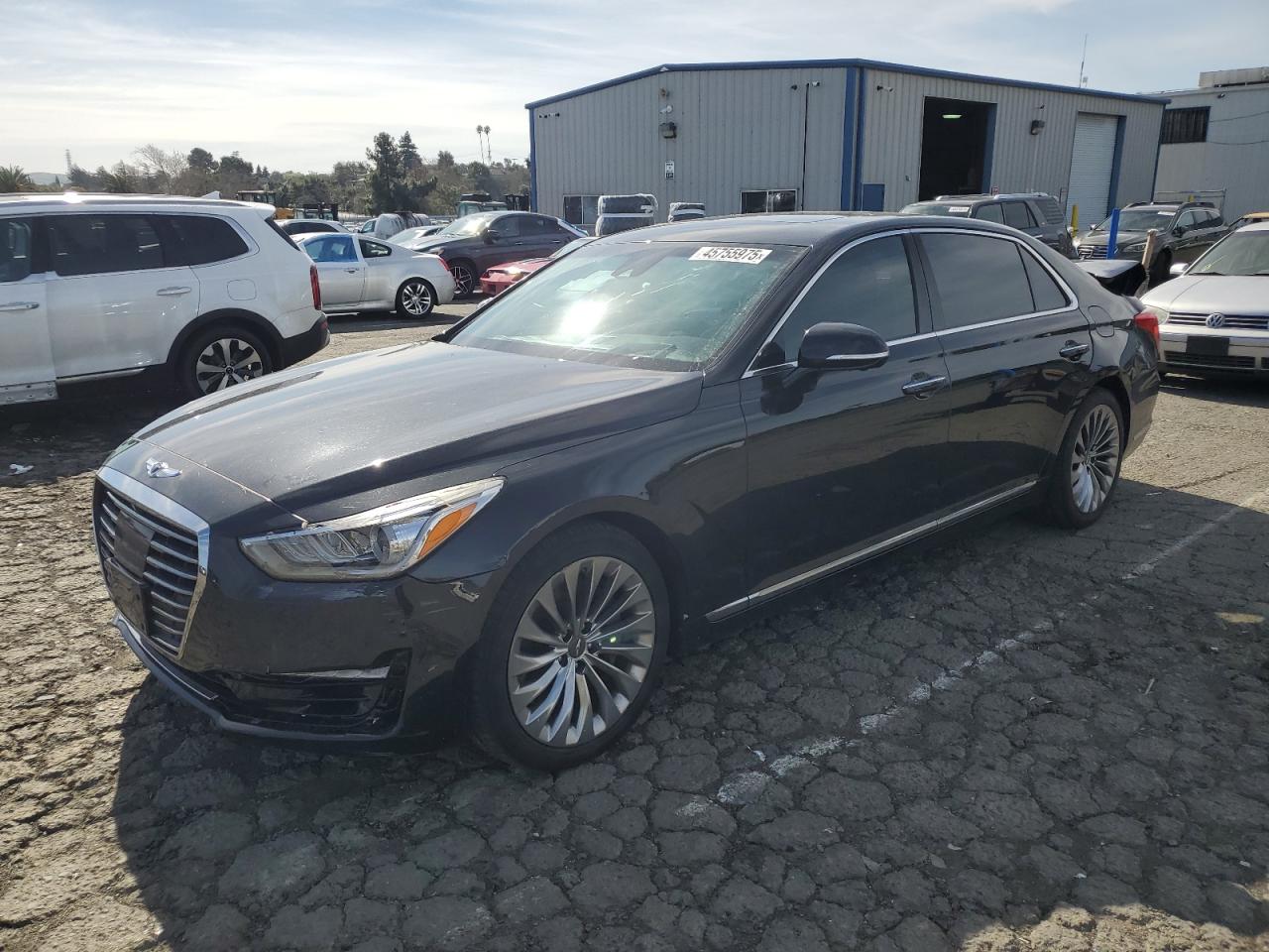 2018 Genesis G90 VIN KMHG34JA2JU043474 - Copart auction photo