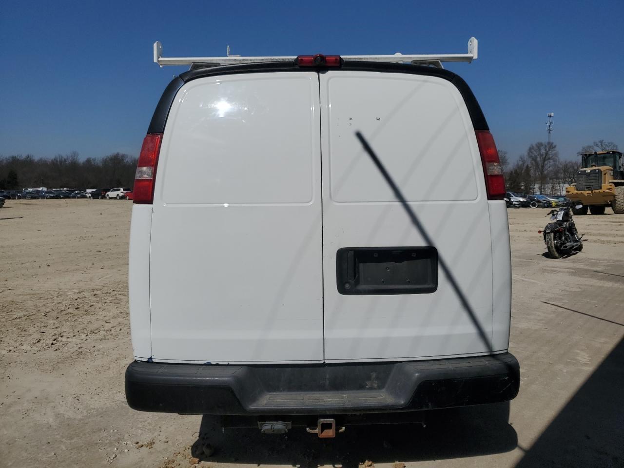 2017 Chevrolet Express VIN 1GCWGAFF8H1110548 Copart auction photo, side / rear end damage thumbnail 6