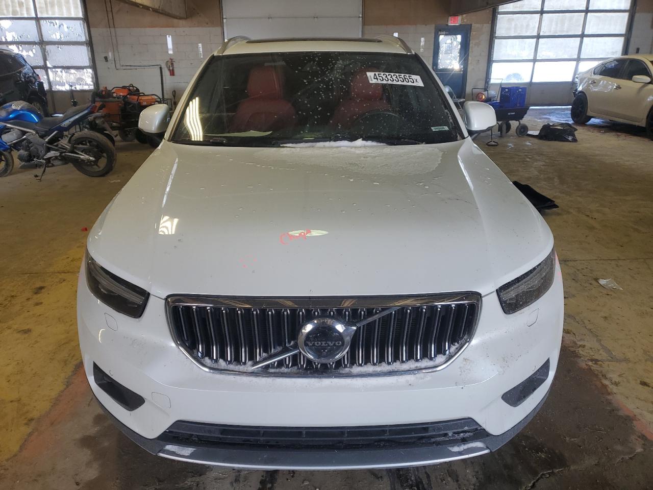 2019 Volvo XC40 VIN YV4162UL2K2053399 Copart auction photo, rear end / minor dent/scratches damage thumbnail 5