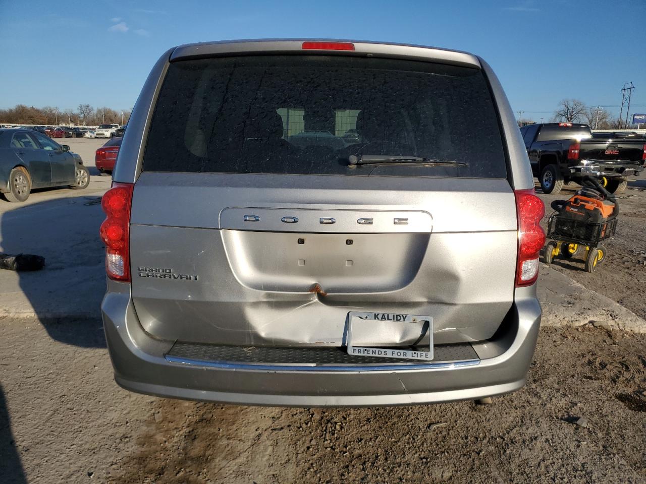 2016 Dodge Caravan VIN 2C4RDGBG5GR116647 Copart auction photo, front end / rear end damage thumbnail 6