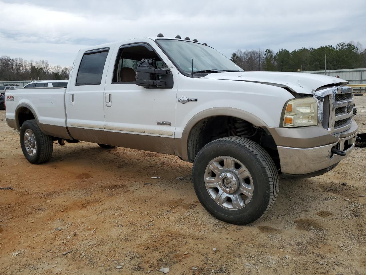 2005 Ford F350 VIN 1FTWW31P05ED19270 Copart auction photo, all over damage thumbnail 4