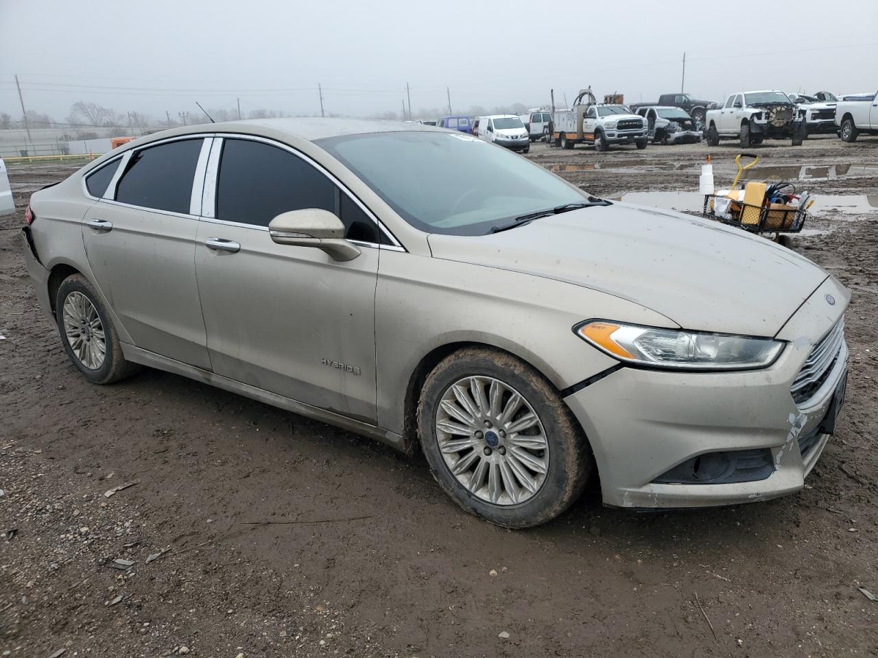 2015 Ford Fusion VIN 3FA6P0LUXFR266841 Copart auction photo, front end / rear end damage thumbnail 4