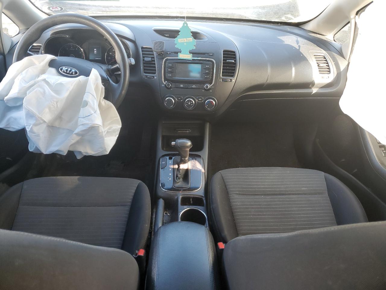 2017 KIA Forte VIN 3KPFL4A79HE132164 Copart auction photo, front end damage thumbnail 8