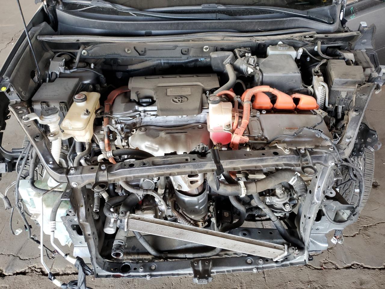 2018 Toyota RAV 4 VIN JTMDJREV2JD229717 Copart auction photo, front end damage thumbnail 11