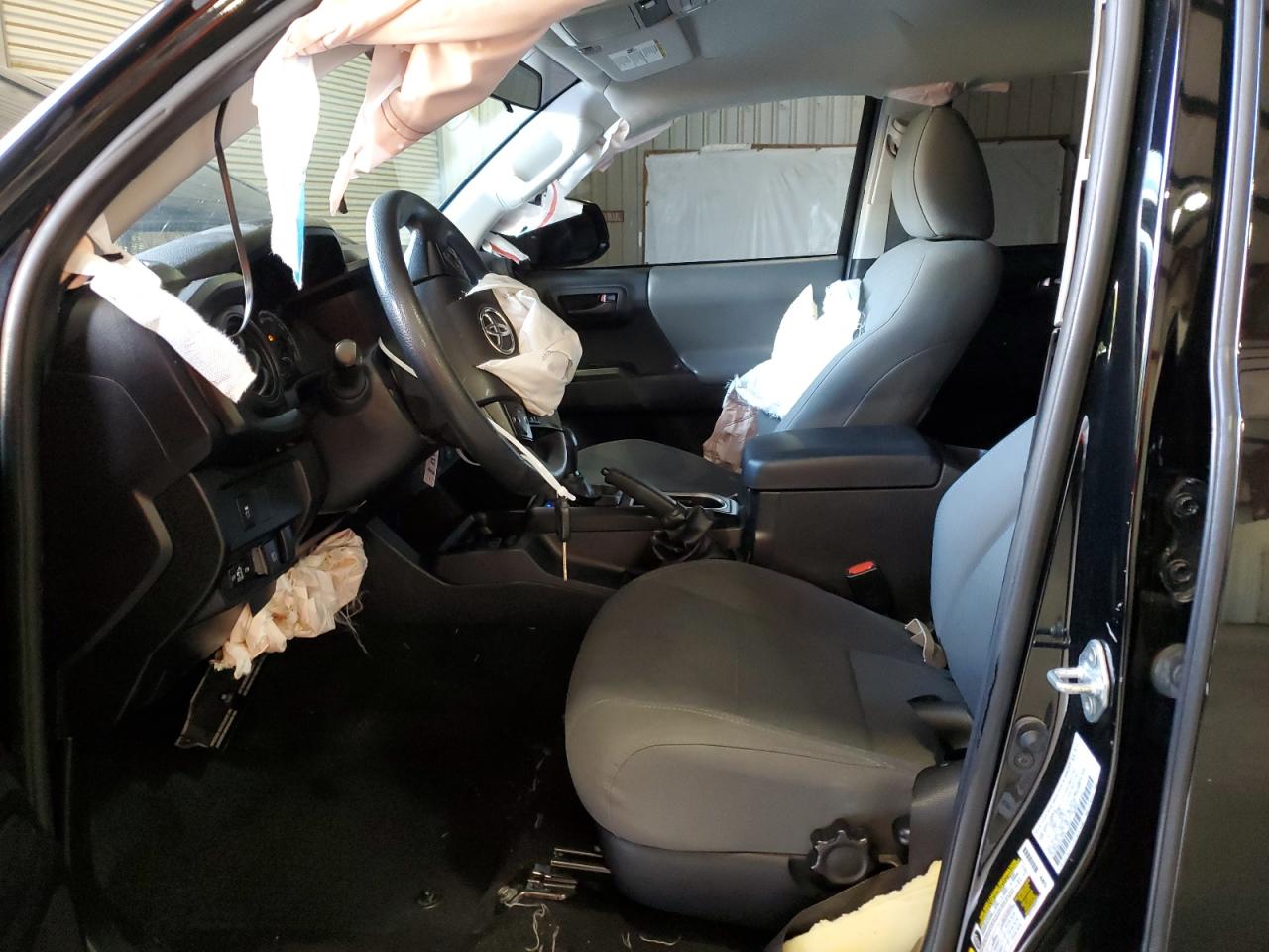 2021 Toyota Tacoma VIN 3TYAX5GN2MT014536 Copart auction photo, front end / minor dent/scratches damage thumbnail 7