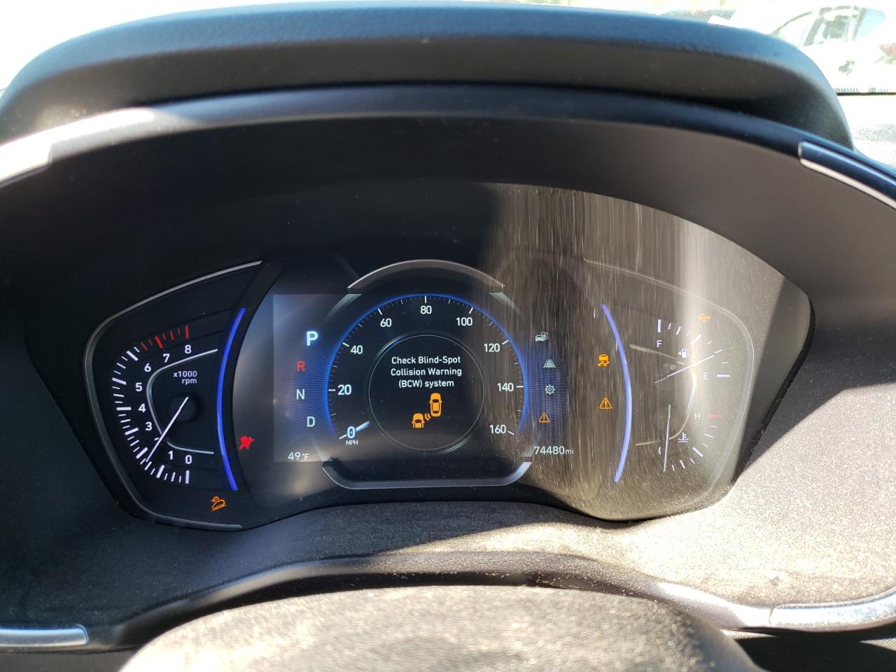 2019 Hyundai Santa Fe VIN 5NMS3CAD0KH037359 Copart auction photo, side / minor dent/scratches damage thumbnail 9