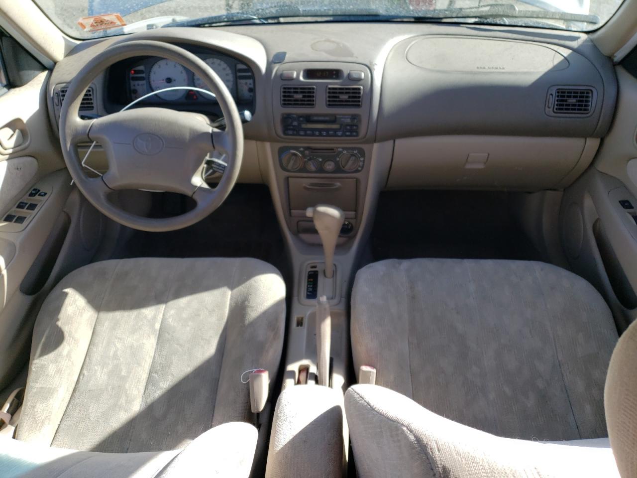 2000 Toyota Corolla VIN 2T1BR12E0YC322345 Copart auction photo, front end damage thumbnail 8