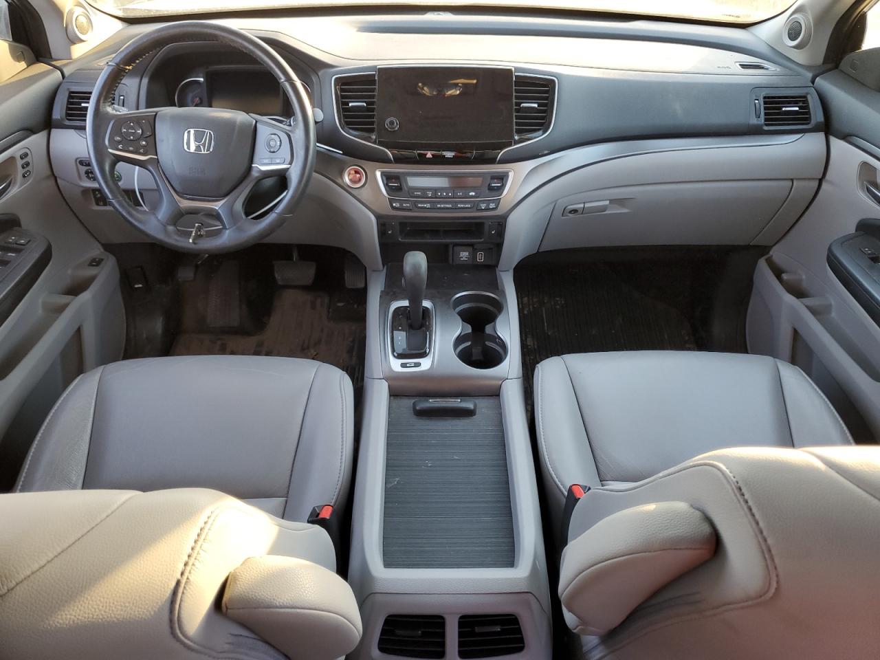2019 Honda Pilot VIN 5FNYF6H58KB021736 Copart auction photo, water/flood damage thumbnail 8