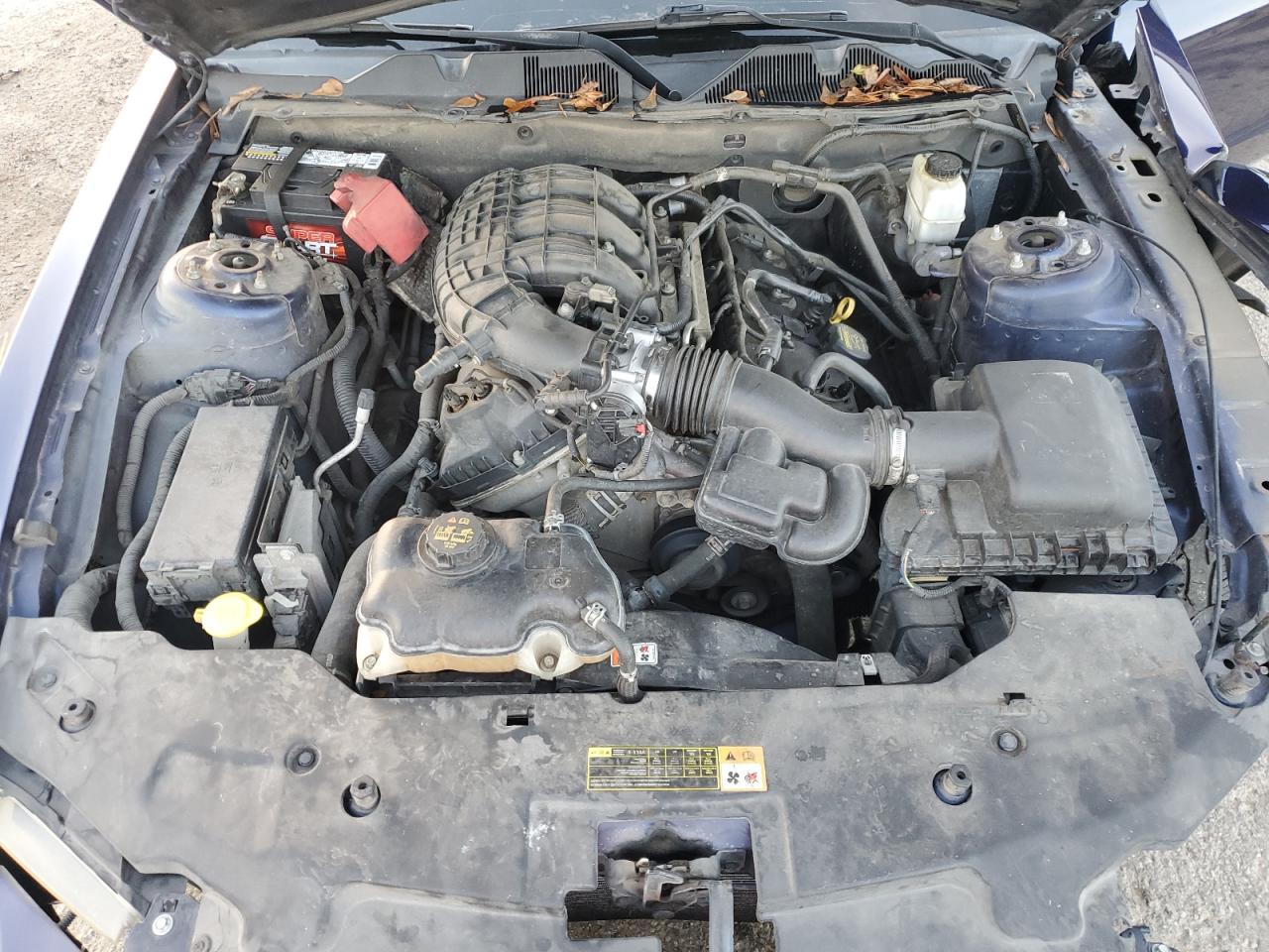 2011 Ford Mustang VIN 1ZVBP8AM1B5135124 Copart auction photo, front end damage thumbnail 11