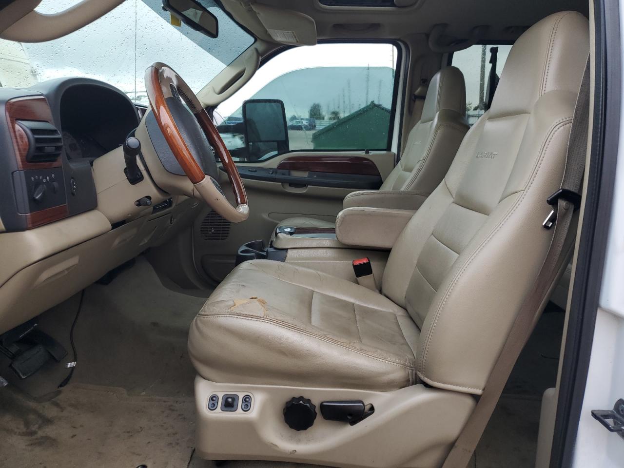 2006 Ford F350 VIN 1FTWW32P76EB01309 Copart auction photo, rear end damage thumbnail 7