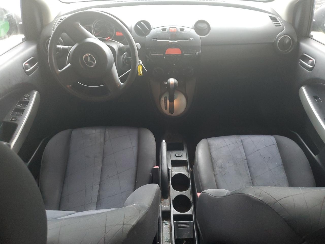 2012 Mazda 2 VIN JM1DE1KZ0C0134631 Copart auction photo, rear end damage thumbnail 8