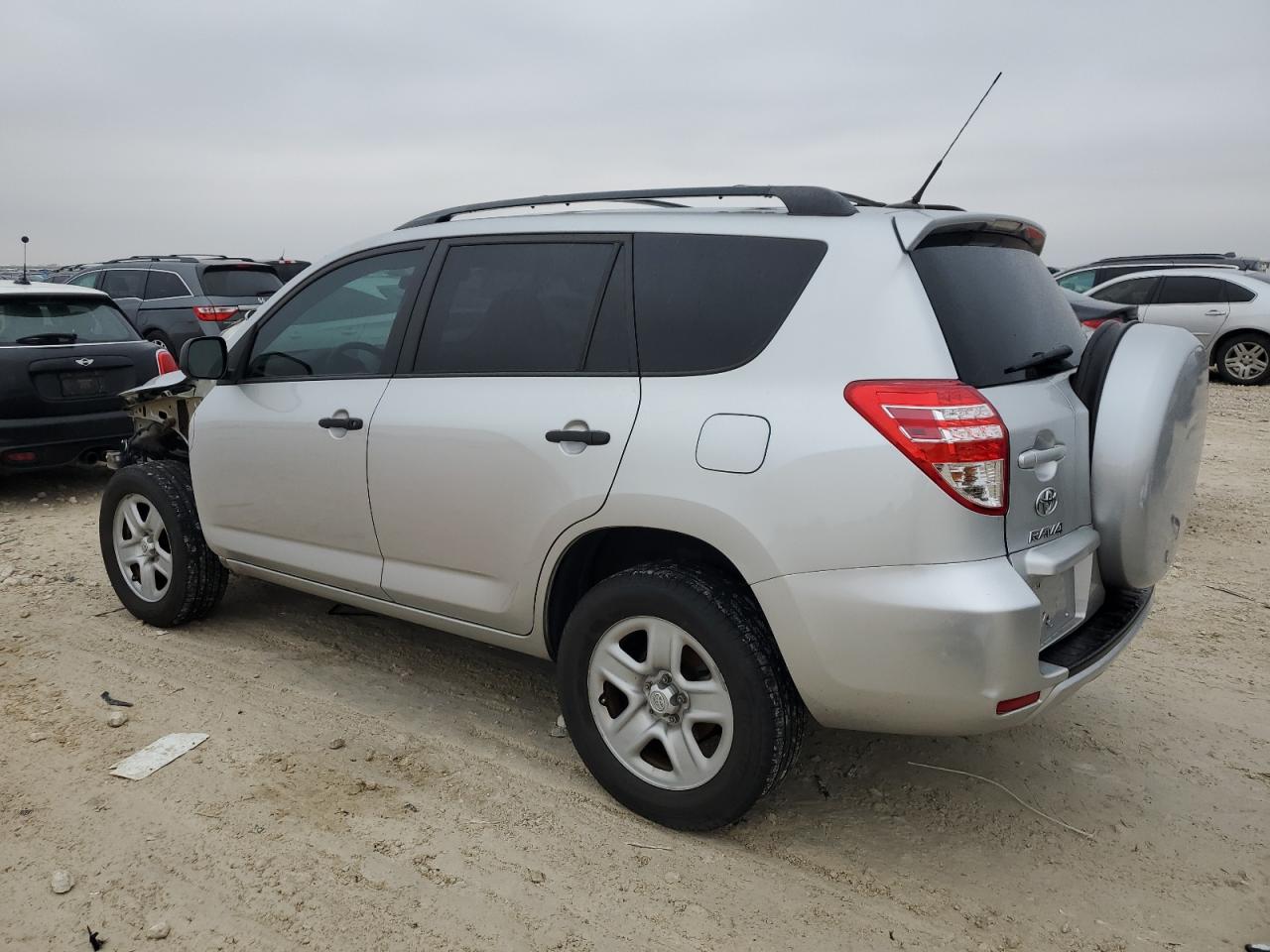 2012 Toyota RAV 4 VIN 2T3KF4DV8CW147266 Copart auction photo, front end damage thumbnail 2