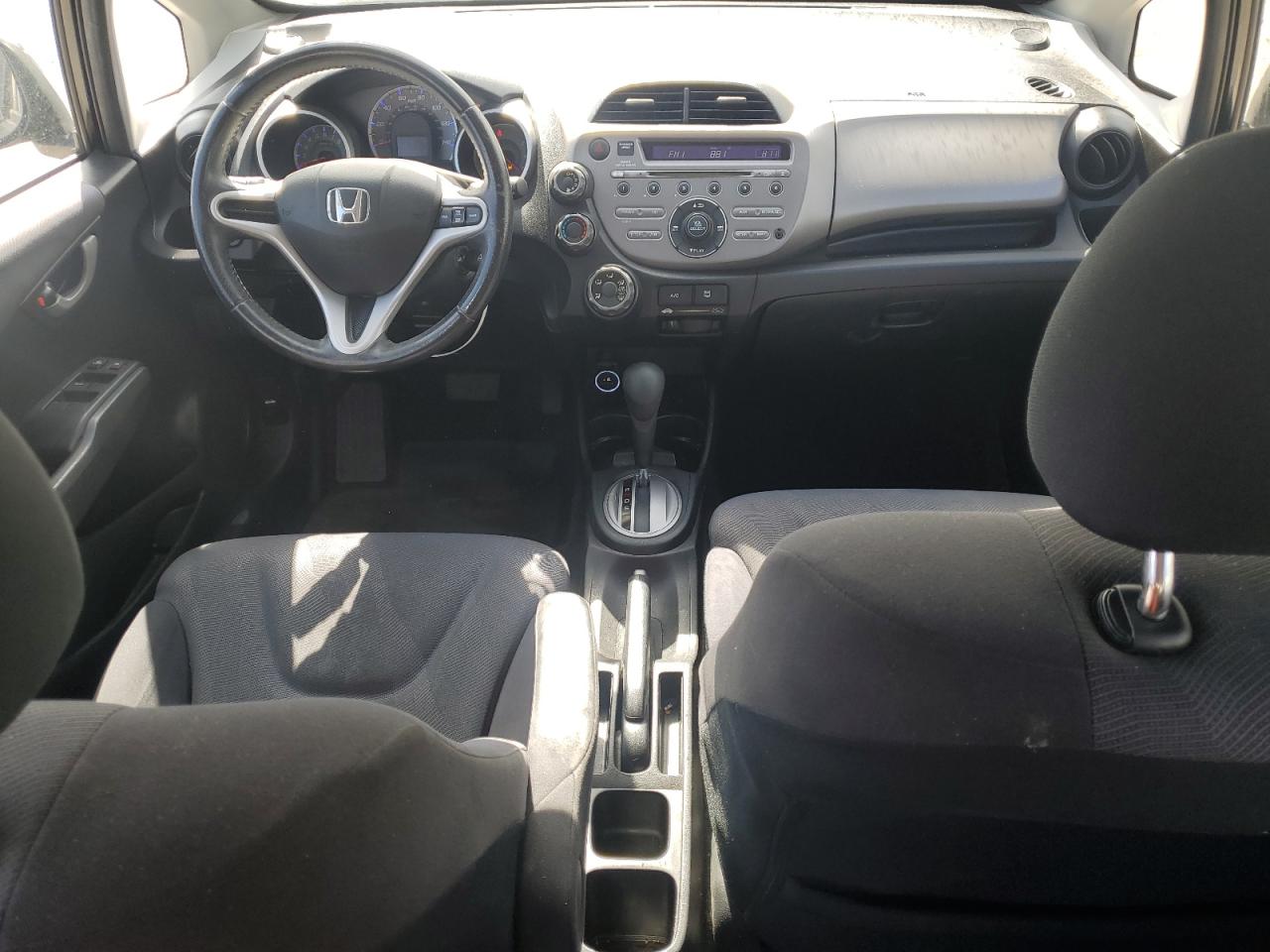 2010 Honda Fit VIN JHMGE8H49AS019947 Copart auction photo, side / rear end damage thumbnail 8
